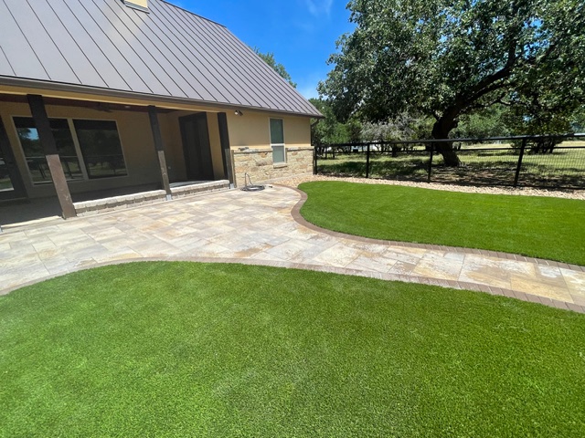 Green Lawn Turf