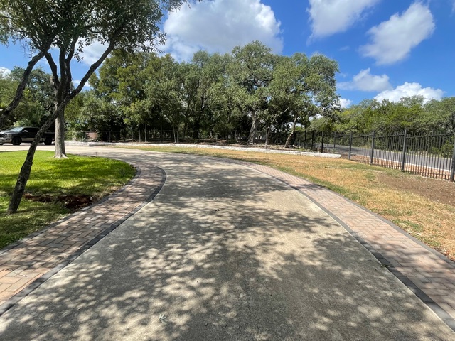 Elegant Driveway Design